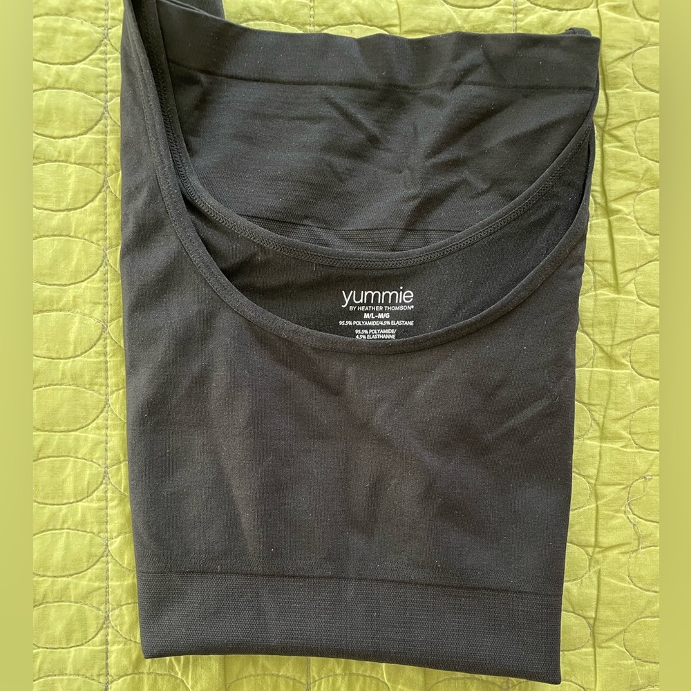 NWOT Yummie by Heather Thomson Black Body Shaper Scoop Neck Shape Wear SZ: ML/MG - Picture 2 of 6